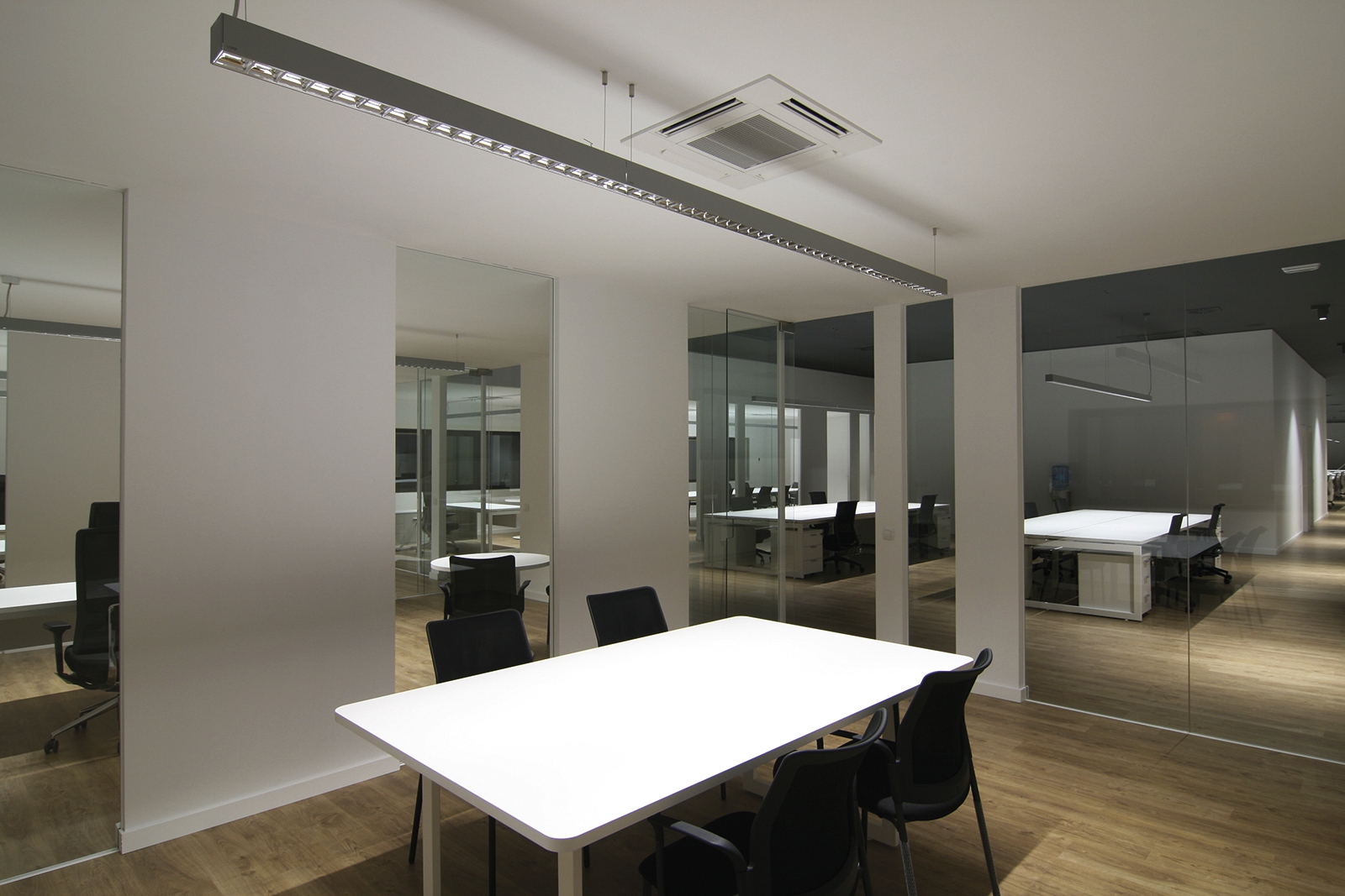 The Robot DesignAnortec Offices - The Robot Design